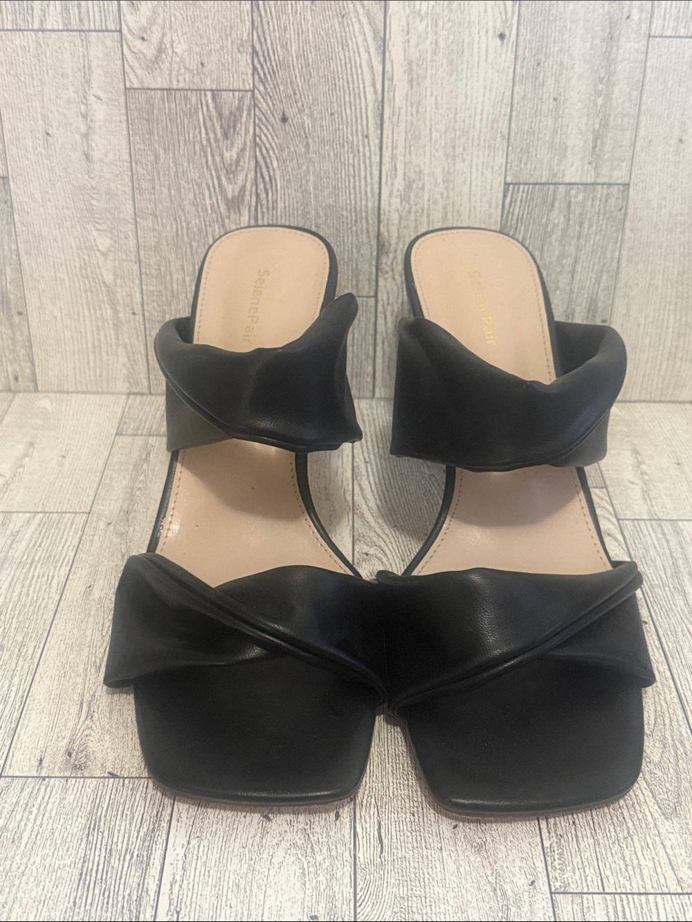 Black Twisted Two-Band Slide Sandals - Women